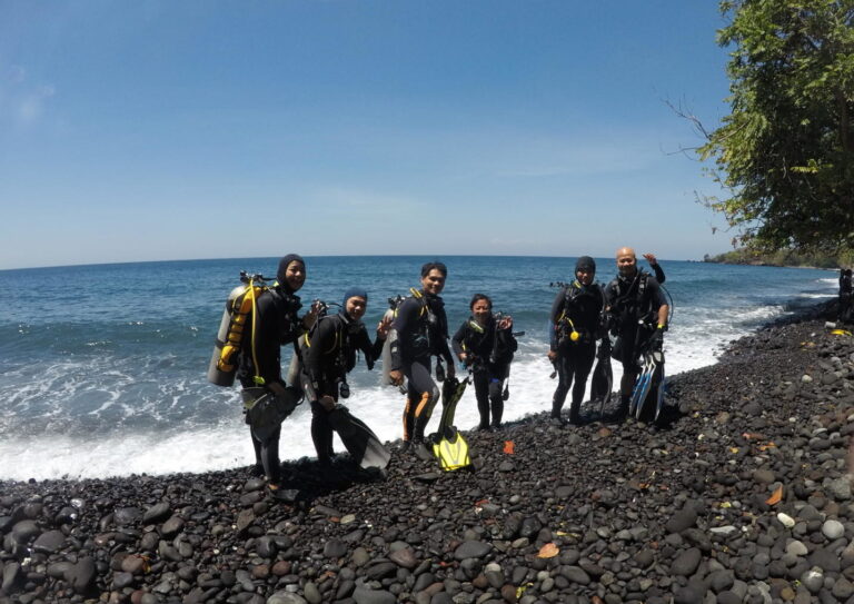 Đi biển 20/10/2025