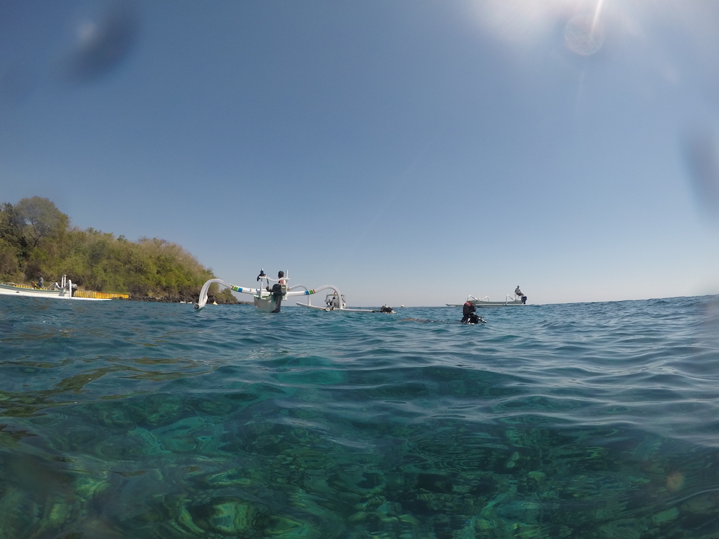 Đang ở biển nè