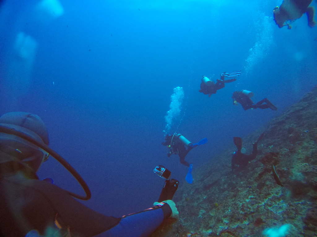 Đang ở biển nè